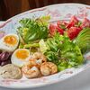 Салат с авокадо и креветками в Сапфир Premium HITS & GRILL по цене 850