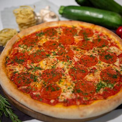 Пицца Пепперони в Гриль house по цене 355 ₽