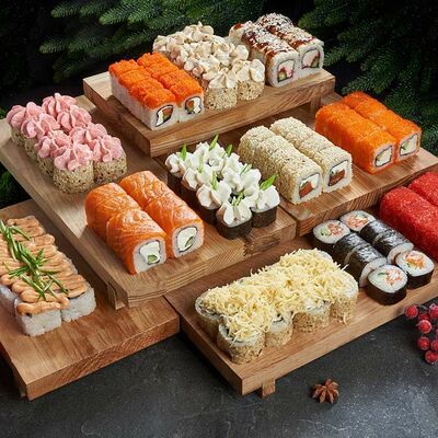 Сет Праздничный в Суши ням по цене 4108 ₽