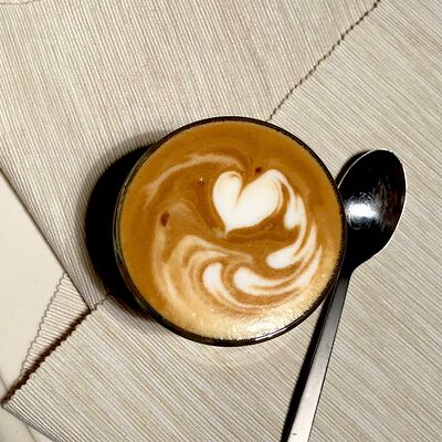 Флэт Уайт в БаристаМосква по цене 190 ₽