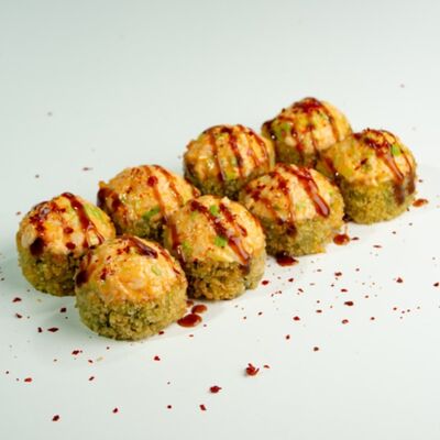 Жареные роллы с шапкой, креветкой, спайси и авокадо в ЁБИСАН по цене 1309 ₽