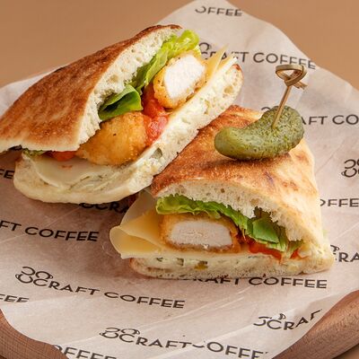 Панини с курицей и пармезаном в CRAFT COFFEE по цене 650 ₽