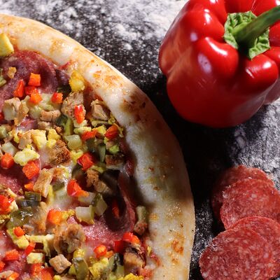 Европейскаяв Кафе pizzburg по цене 770 ₽