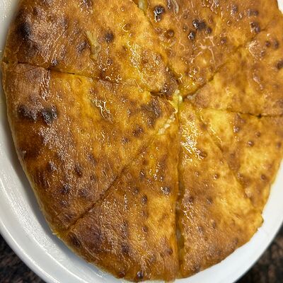 Пирог с сыром Уалибах маленький в Шафран по цене 735 ₽