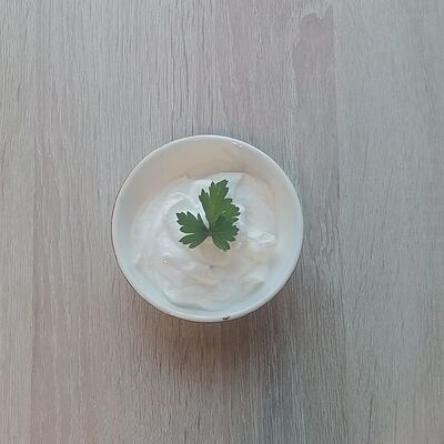 Соус сметанный в Вкусное место по цене 60 ₽