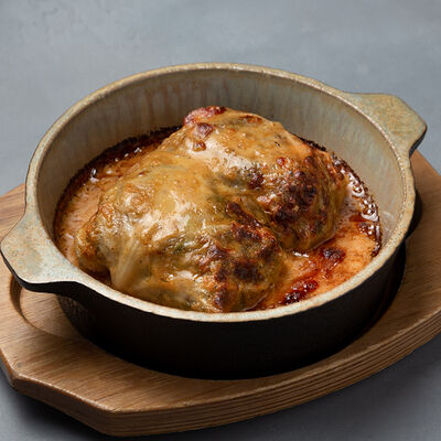 Голубцы в перечном соусе в Чайхана Баранжар по цене 725 ₽