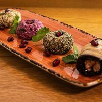 Пхали в Чача Хинкали