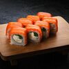 Филадельфия с луком в Sushi baza по цене 640