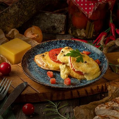 Филе куриное с помидором в Мандариновый гусь по цене 416 ₽