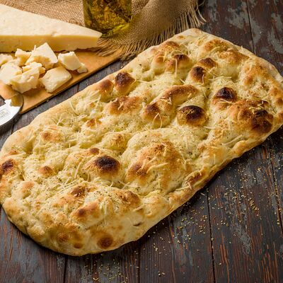 Фокачча с пармезаном в La Mortazza по цене 1000 ₽