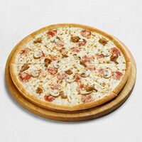 С лисичками и пепперони большая в ПиццаФабрика