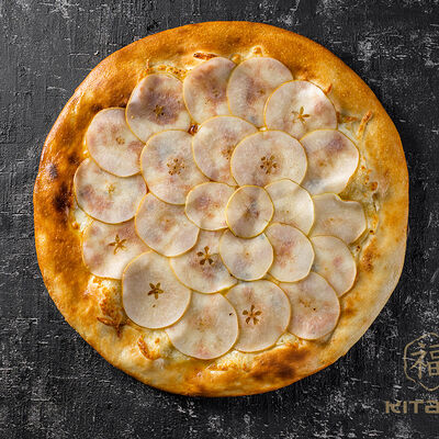 Пицца с грушей в Kitana по цене 900 ₽