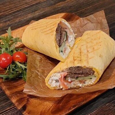 Твистер с говядиной в Сушико по цене 450 ₽