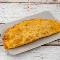 Огромный чебурек с сыром в Фартук