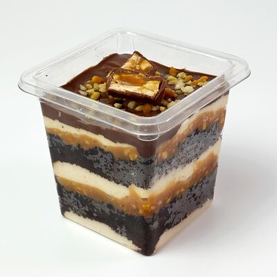 Торт Сникерс в Tortterry по цене 350 ₽