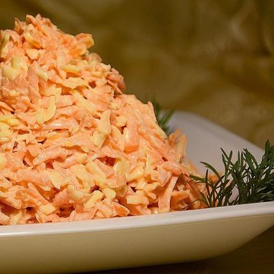 Морковь с сыром и чесноком в DM Cafe по цене 95 ₽