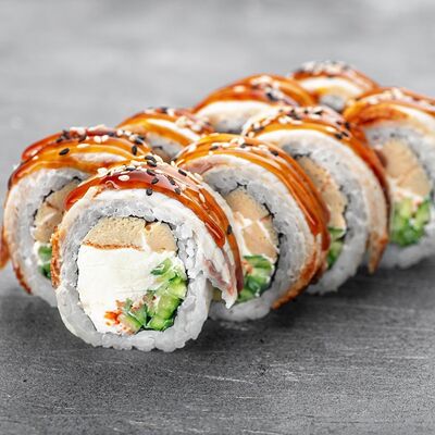 Холли ролл в YOKO SUSHI по цене 820 ₽