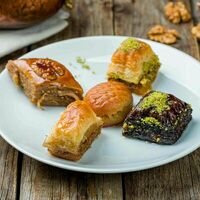 Логотип Seckin Baklava