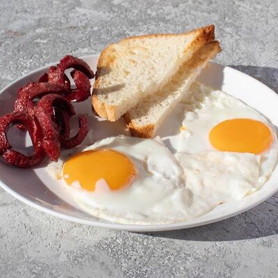 Глазок с колбасой в Печка по цене 280 ₽