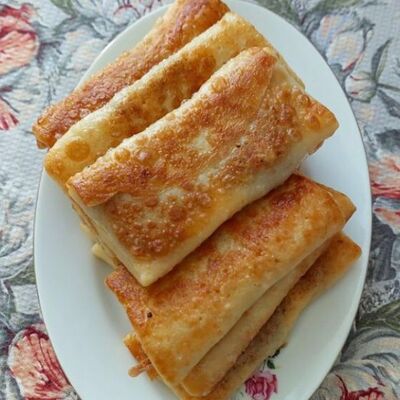 Блинчики с яйцом и сыром в Золотой Дракон по цене 335 ₽