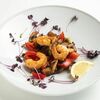 Теплый салат с овощами и креветкой в устричном соусе в Чиполетти по цене 1050