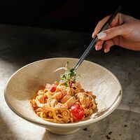 Паста с лососем и креветками в Feromon