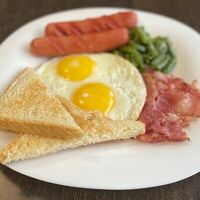 Английский завтрак в Pitstop