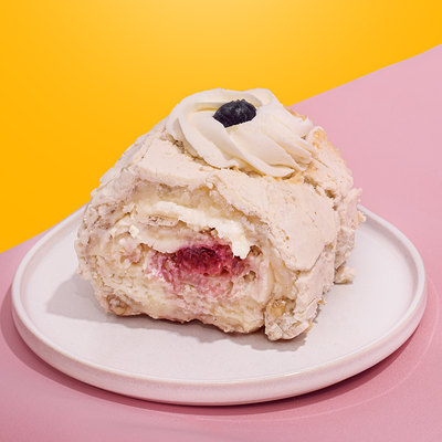 Меренговый в ТортБери по цене 389 ₽