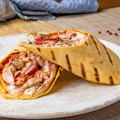 Буррито с курицей в Бурито по цене 460 ₽