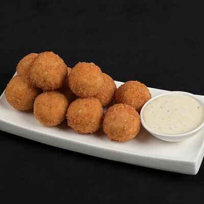 Сырные шарики с беконом в Евразия по цене 535 ₽