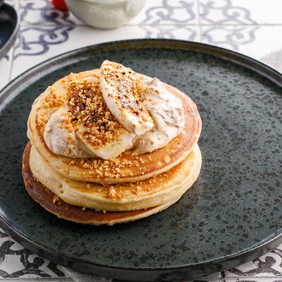 Панкейки с карамелизированными бананами в Маймун по цене 450