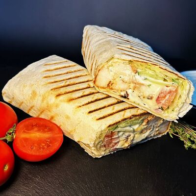 Шаурма со свининой большая в Шашлыки и Шаурма по цене 465 ₽