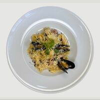 Паста с морепродуктами в Непоседы