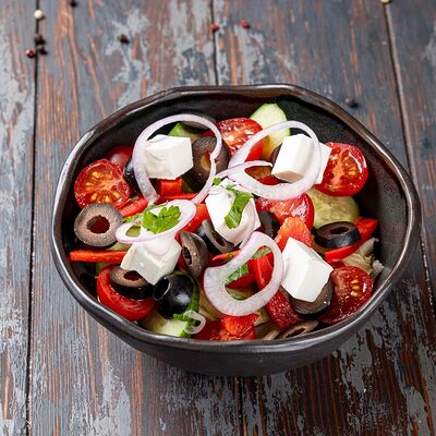 Салат Греческий в Istanbul StreetFood по цене 380 ₽