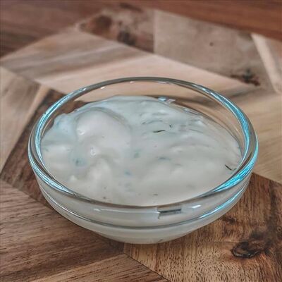 Соус белый чесночный в Соль & Перец по цене 65 ₽