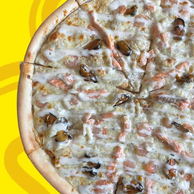 Пицца Дары моря маленькая в banana pizza по цене 432 ₽