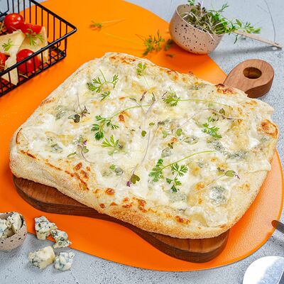 Пицца римская Сырнаяв Оу май паста по цене 650 ₽