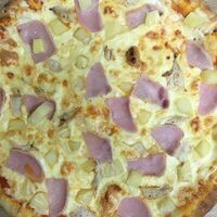 Гавайская с сырным бортиком в Impasta Cafe