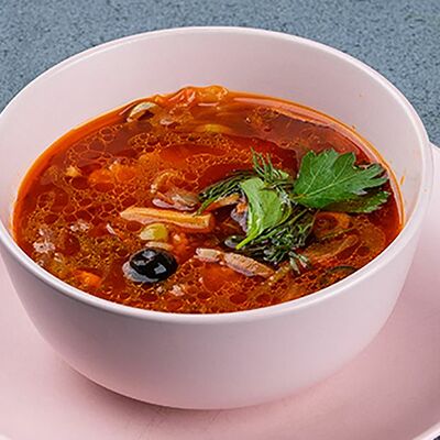 Солянка мясная в Рестомаркет Китчен по цене 190 ₽