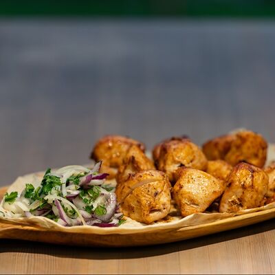 Шашлык из куриной грудки в Наш Лаваш по цене 500 ₽