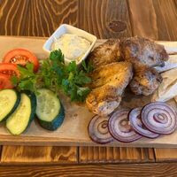 Шашлык куриные крылья в Шеф Пушкин