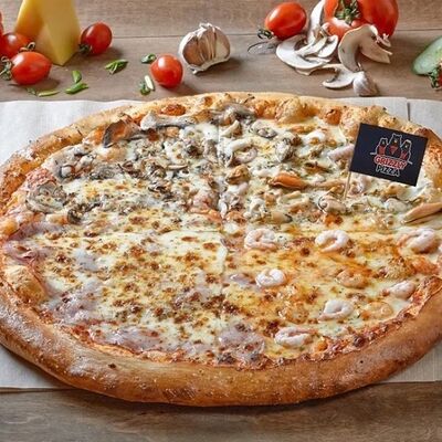 Кватров PIZZA Zilla американская и римская по цене 1200 ₽