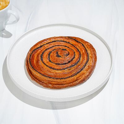 Улитка с маком в Магбургер & Братья Караваевы по цене 110