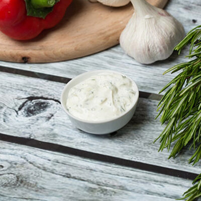 Белый чесночный в YUMMY по цене 120 ₽