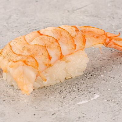 2 суши с креветкой в Японцы по цене 280 ₽