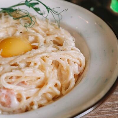 Паста Карбонара в Локация кофе по цене 510 ₽