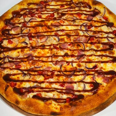 Цыпленок барбекю в Добрая кухня по цене 699 ₽