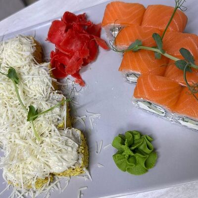 Сет Лайт роллы в Чили Gurman Сlub по цене 950 ₽