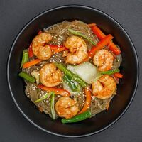 Фунчоза с креветками в тайском соусе в ARIG AsianStreetFood