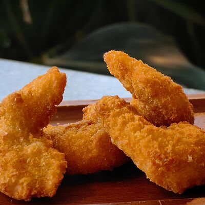 Креветки в хрустящей панировке с соусом свит чили в Мировая шаурма по цене 475 ₽